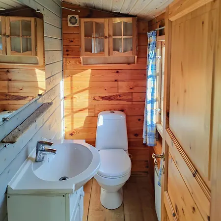 Cozy Close To Thy National Park